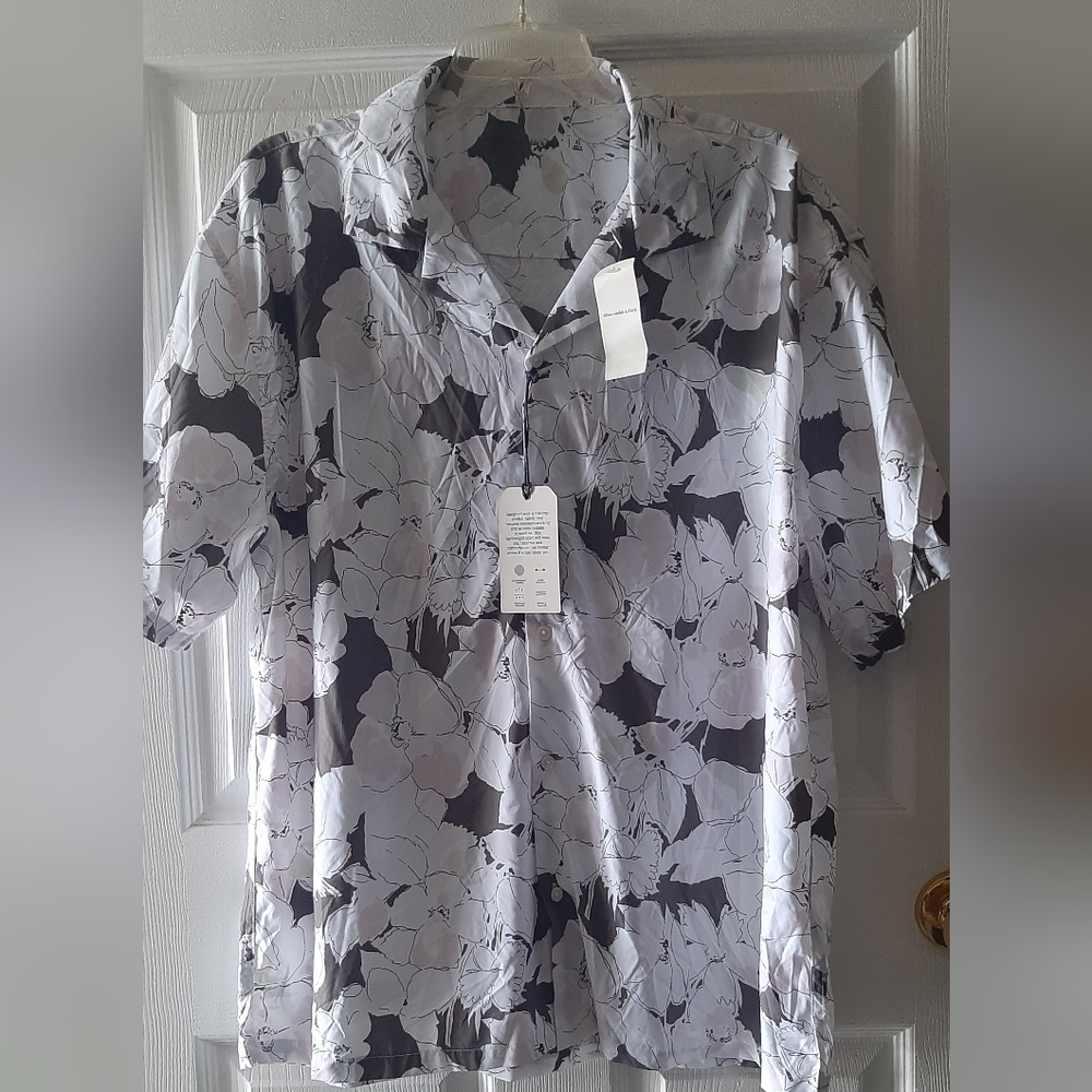 Abercrombie & Fitch A & F Don't Sweat It Collection Men's XL New with Tags